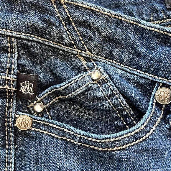 Rock & Republic Dark Blue Jeans with Jeweled Back Pockets - Picture 10 of 11